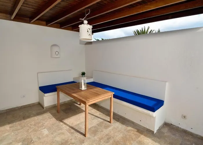 Private With Pool Faro Park Villa Playa Blanca