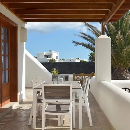 Private With Pool Faro Park